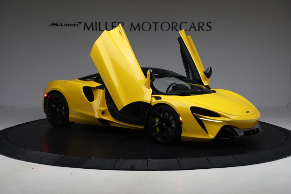 Used 2024 McLaren Artura for sale $193,900 at Pagani of Greenwich in Greenwich CT 06830 20