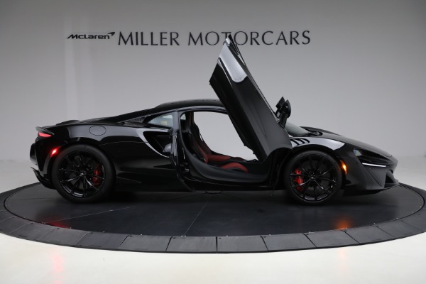 Used 2024 McLaren Artura TechLux for sale $196,900 at Pagani of Greenwich in Greenwich CT 06830 19