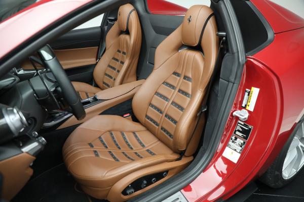 Used 2022 Ferrari 812 GTS for sale $547,900 at Pagani of Greenwich in Greenwich CT 06830 15