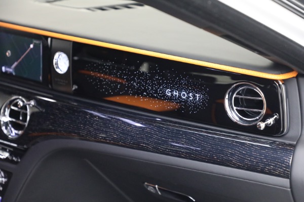 Used 2023 Rolls-Royce Ghost for sale $295,900 at Pagani of Greenwich in Greenwich CT 06830 28