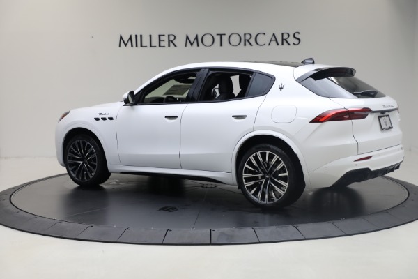 New 2025 Maserati Grecale Modena for sale Sold at Pagani of Greenwich in Greenwich CT 06830 3