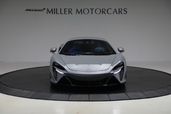 Used 2023 McLaren Artura for sale $184,900 at Pagani of Greenwich in Greenwich CT 06830 12