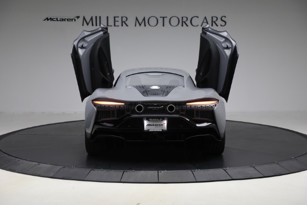 Used 2023 McLaren Artura for sale $184,900 at Pagani of Greenwich in Greenwich CT 06830 17