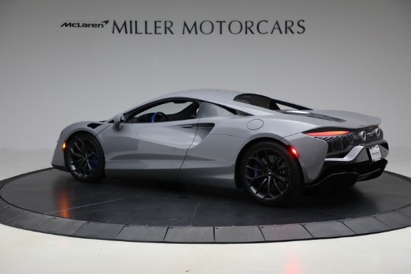 Used 2023 McLaren Artura for sale $184,900 at Pagani of Greenwich in Greenwich CT 06830 4