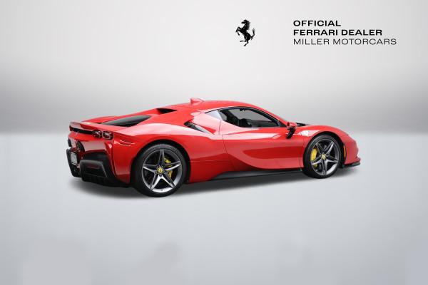 Used 2022 Ferrari SF90 Stradale for sale $437,900 at Pagani of Greenwich in Greenwich CT 06830 9