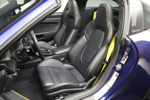 Used 2024 Porsche 911 Targa 4 GTS for sale Sold at Pagani of Greenwich in Greenwich CT 06830 15