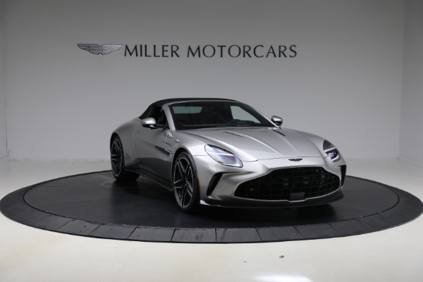 New 2026 Aston Martin Vantage Roadster for sale Sold at Pagani of Greenwich in Greenwich CT 06830 25