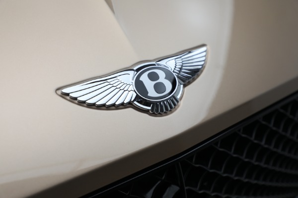 Used 2022 Bentley Continental GT V8 for sale $159,900 at Pagani of Greenwich in Greenwich CT 06830 13
