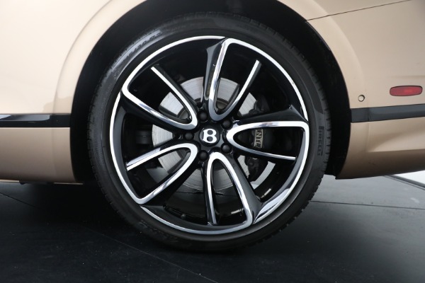 Used 2022 Bentley Continental GT V8 for sale $159,900 at Pagani of Greenwich in Greenwich CT 06830 16