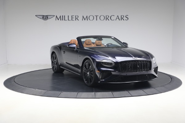New 2026 Bentley Continental GTC Azure for sale $383,485 at Pagani of Greenwich in Greenwich CT 06830 11