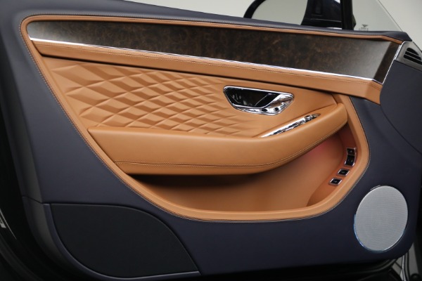 New 2026 Bentley Continental GTC Azure for sale $383,485 at Pagani of Greenwich in Greenwich CT 06830 26