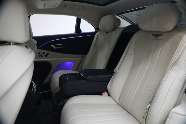 New 2026 Bentley Flying Spur for sale $281,720 at Pagani of Greenwich in Greenwich CT 06830 20