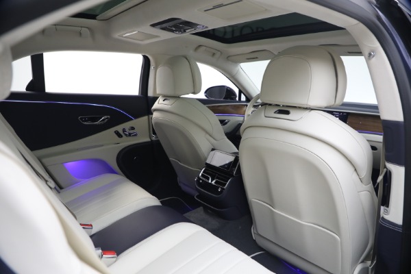 New 2026 Bentley Flying Spur for sale $281,720 at Pagani of Greenwich in Greenwich CT 06830 25