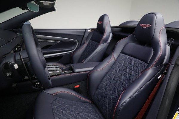 New 2026 Aston Martin Vanquish Volante for sale $558,200 at Pagani of Greenwich in Greenwich CT 06830 27