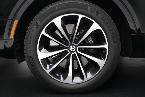 Used 2018 Bentley Bentayga W12 Onyx Edition for sale Sold at Pagani of Greenwich in Greenwich CT 06830 12