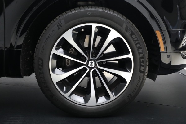 Used 2018 Bentley Bentayga W12 Onyx Edition for sale Sold at Pagani of Greenwich in Greenwich CT 06830 15