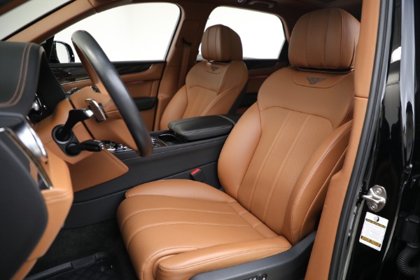 Used 2018 Bentley Bentayga W12 Onyx Edition for sale Sold at Pagani of Greenwich in Greenwich CT 06830 19