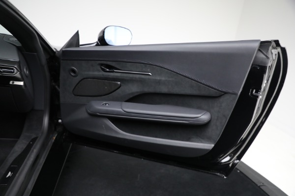 Used 2025 Aston Martin Vantage for sale $189,900 at Pagani of Greenwich in Greenwich CT 06830 22