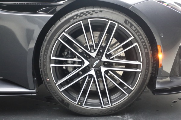 New 2026 Aston Martin DB12 Volante for sale $365,100 at Pagani of Greenwich in Greenwich CT 06830 26