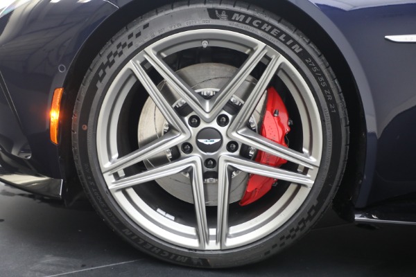 New 2026 Aston Martin Vantage Roadster for sale $253,800 at Pagani of Greenwich in Greenwich CT 06830 27