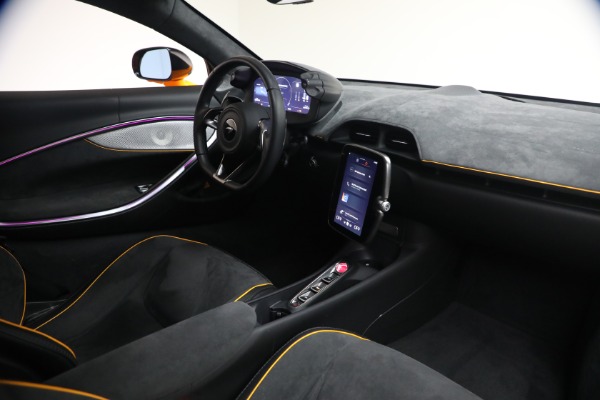 Used 2024 McLaren Artura Performance for sale $192,900 at Pagani of Greenwich in Greenwich CT 06830 26