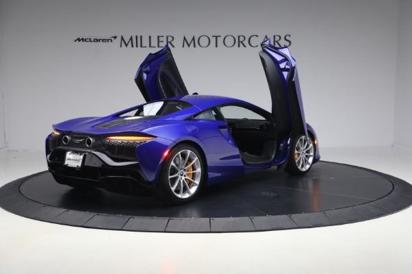 Used 2024 McLaren Artura Vision for sale $197,900 at Pagani of Greenwich in Greenwich CT 06830 18