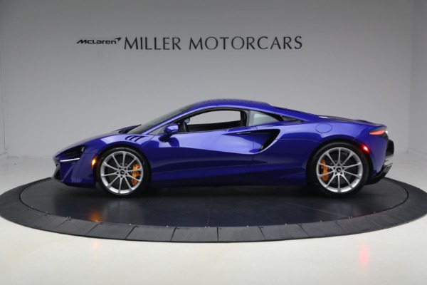 Used 2024 McLaren Artura Vision for sale $197,900 at Pagani of Greenwich in Greenwich CT 06830 3