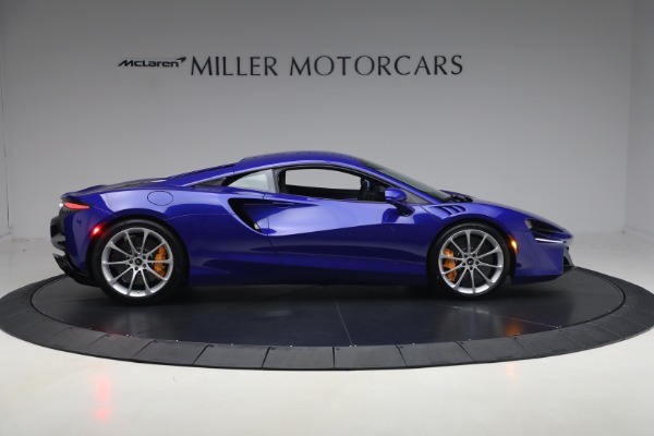 Used 2024 McLaren Artura Vision for sale $197,900 at Pagani of Greenwich in Greenwich CT 06830 9