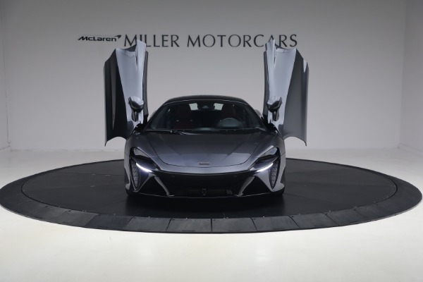 New 2026 McLaren Artura TechLux for sale $298,400 at Pagani of Greenwich in Greenwich CT 06830 13