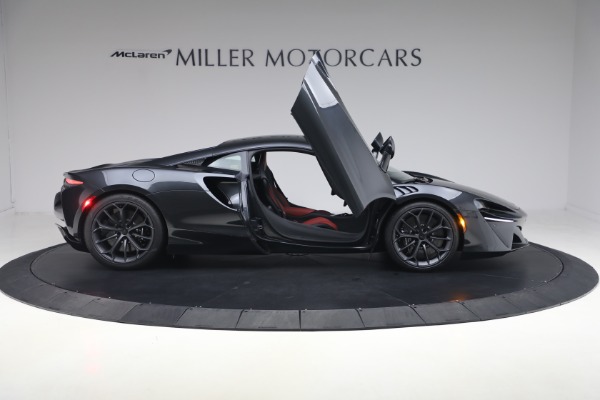 New 2026 McLaren Artura TechLux for sale $298,400 at Pagani of Greenwich in Greenwich CT 06830 19