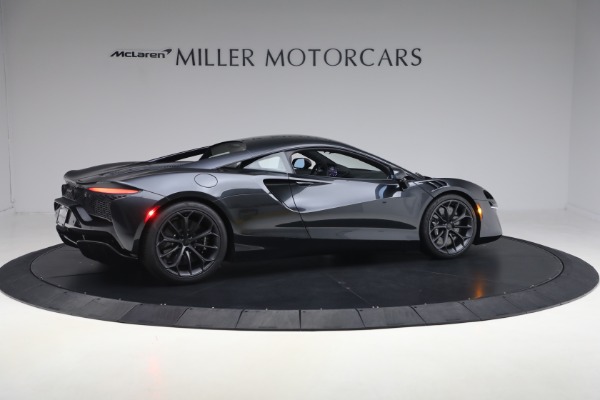New 2026 McLaren Artura TechLux for sale $298,400 at Pagani of Greenwich in Greenwich CT 06830 8