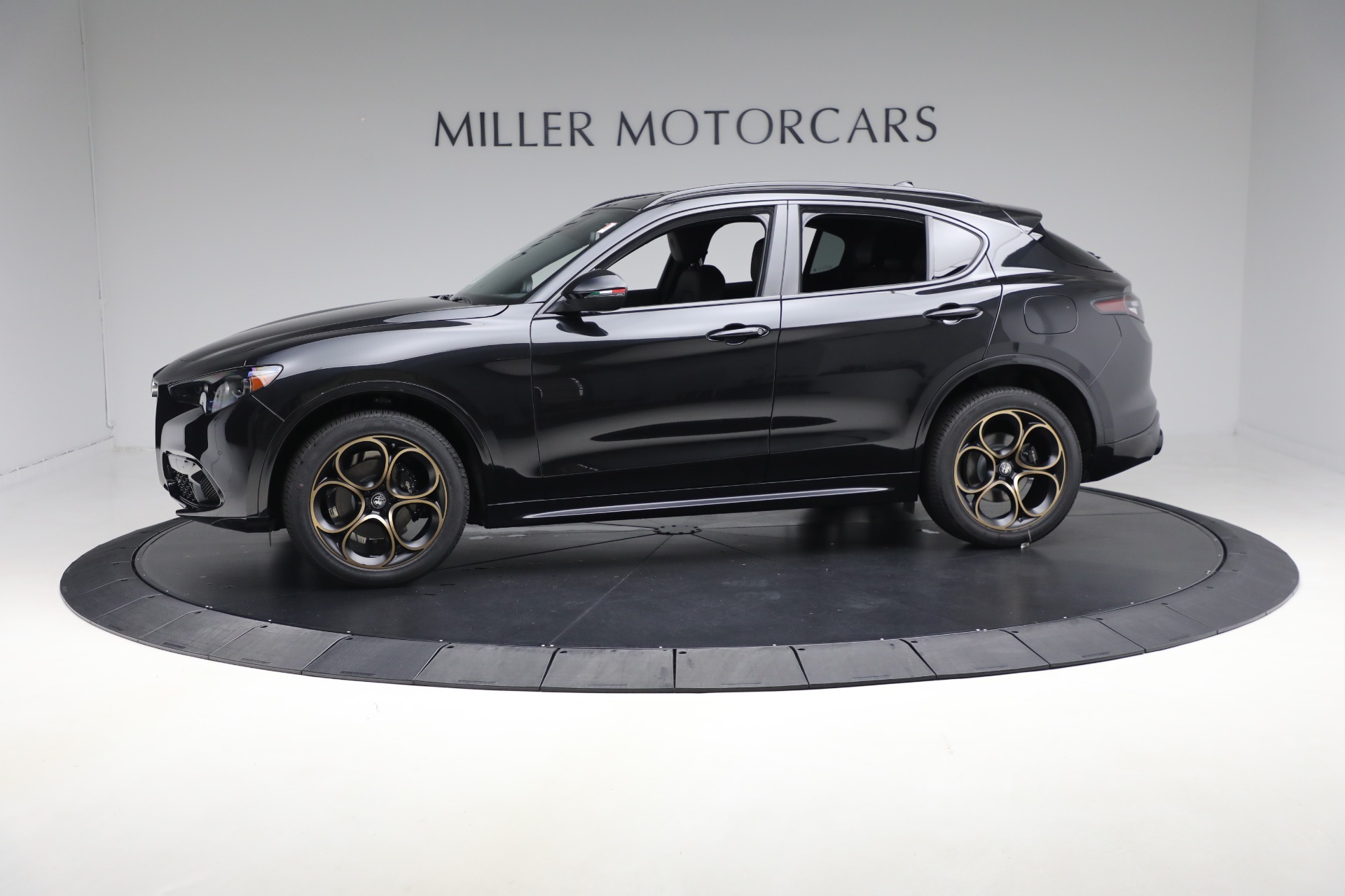 New 2025 Alfa Romeo Stelvio Intensa for sale Sold at Pagani of Greenwich in Greenwich CT 06830 1