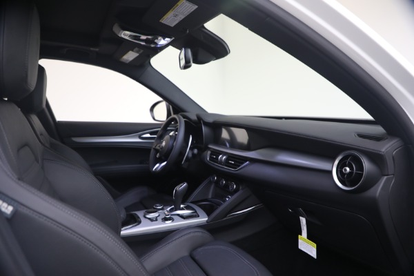 New 2025 Alfa Romeo Stelvio for sale Sold at Pagani of Greenwich in Greenwich CT 06830 16
