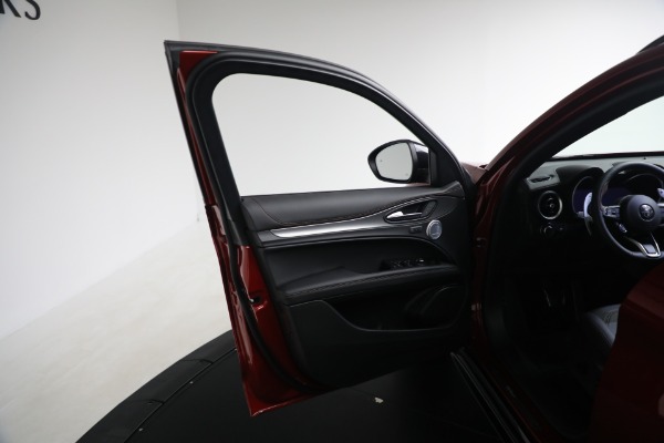 New 2025 Alfa Romeo Stelvio Intensa for sale Sold at Pagani of Greenwich in Greenwich CT 06830 22