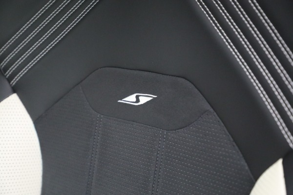 Used 2023 Bentley Bentayga S V8 for sale Sold at Pagani of Greenwich in Greenwich CT 06830 28