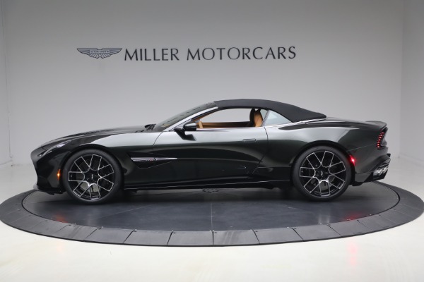 New 2026 Aston Martin Vanquish Volante for sale $581,800 at Pagani of Greenwich in Greenwich CT 06830 15