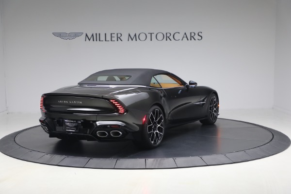 New 2026 Aston Martin Vanquish Volante for sale $581,800 at Pagani of Greenwich in Greenwich CT 06830 19