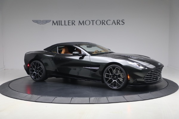 New 2026 Aston Martin Vanquish Volante for sale $581,800 at Pagani of Greenwich in Greenwich CT 06830 22