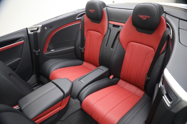 New 2026 Bentley Continental GTC for sale $354,640 at Pagani of Greenwich in Greenwich CT 06830 28