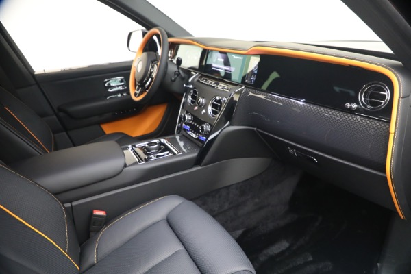 Used 2026 Rolls-Royce Black Badge Cullinan for sale $512,900 at Pagani of Greenwich in Greenwich CT 06830 20