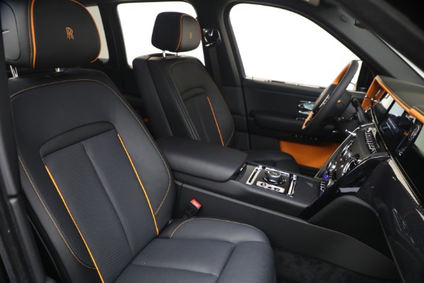 Used 2026 Rolls-Royce Black Badge Cullinan for sale $512,900 at Pagani of Greenwich in Greenwich CT 06830 22