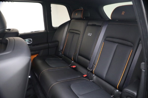 Used 2026 Rolls-Royce Black Badge Cullinan for sale $512,900 at Pagani of Greenwich in Greenwich CT 06830 23