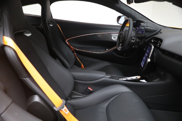 New 2026 McLaren Artura TechLux for sale $314,250 at Pagani of Greenwich in Greenwich CT 06830 27