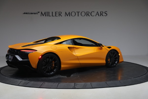 New 2026 McLaren Artura TechLux for sale $314,250 at Pagani of Greenwich in Greenwich CT 06830 8