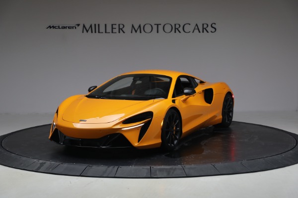 New 2026 McLaren Artura TechLux for sale $314,250 at Pagani of Greenwich in Greenwich CT 06830 1