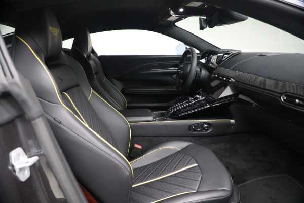New 2026 Aston Martin Vantage S for sale $265,300 at Pagani of Greenwich in Greenwich CT 06830 19