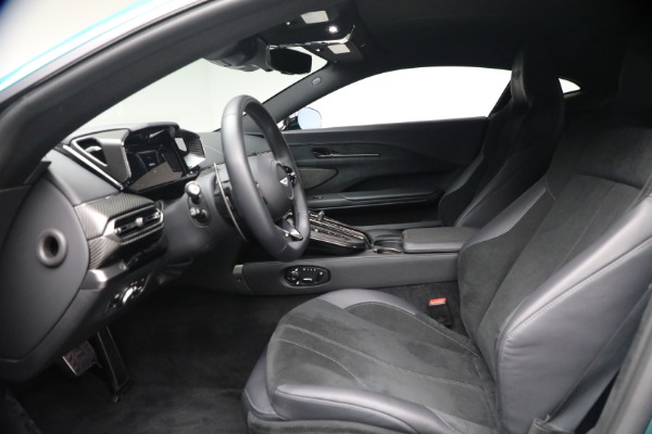 Used 2025 Aston Martin Vantage for sale $192,900 at Pagani of Greenwich in Greenwich CT 06830 14