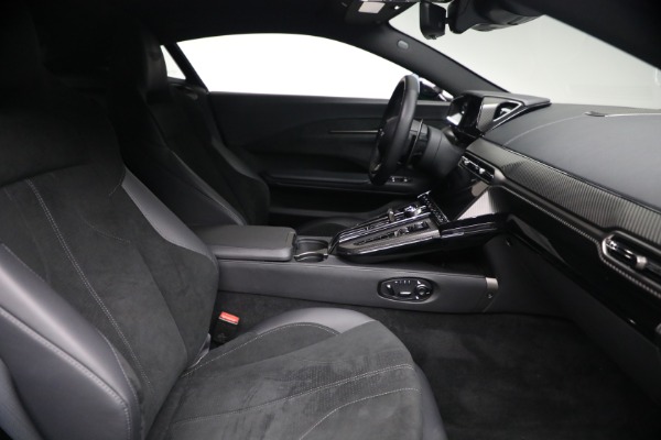 Used 2025 Aston Martin Vantage for sale $192,900 at Pagani of Greenwich in Greenwich CT 06830 26