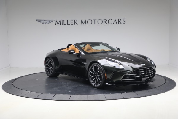 New 2026 Aston Martin Vantage Roadster for sale $265,600 at Pagani of Greenwich in Greenwich CT 06830 11