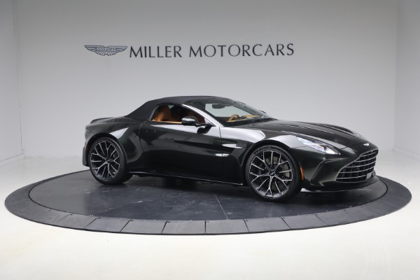 New 2026 Aston Martin Vantage Roadster for sale $265,600 at Pagani of Greenwich in Greenwich CT 06830 22